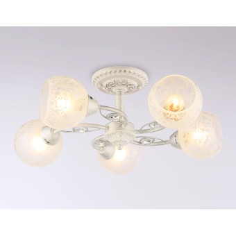 Потолочная люстра Ambrella Light Traditional TR3062