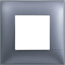 Рамка на 1 пост немецкий/итальянский стандарт - 2 модуля. Цвет Голубой металл. Bticino серия CLASSIA. R4802LM