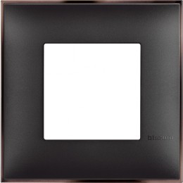 Рамка на 1 пост немецкий/итальянский стандарт - 2 модуля. Цвет Чёрный/никель. Bticino серия CLASSIA. R4802BH