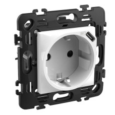Розетка электрическая с USB зарядкой 2R+З/USB тип C ~250В 16А/=5В 1.5А - 2 модуля. Цвет Белый. Bticino серия CLASSIA. RW4141USB Розетка электрическая с USB зарядкой 2R+З/USB тип C ~250В 16А/=5В 1.5А - 2 модуля. Цвет Белый. Bticino серия CLASSIA. RW4141USB