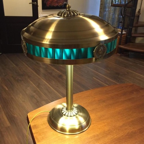 Настольная лампа Favourite Cremlin 1274-3T