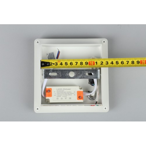 Настенный светодиодный светильник Omnilux Banbury OML-42611-10