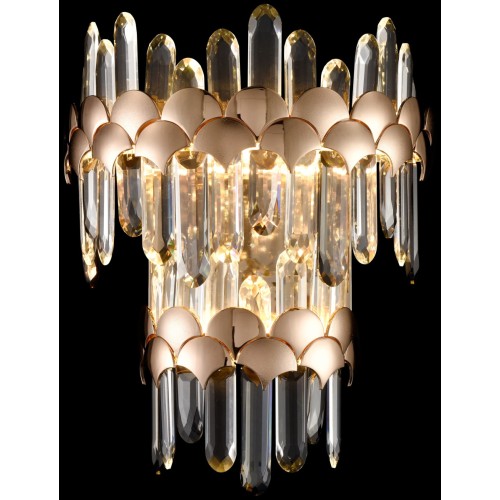 Настенный светильник Wertmark Debora WE104.01.301