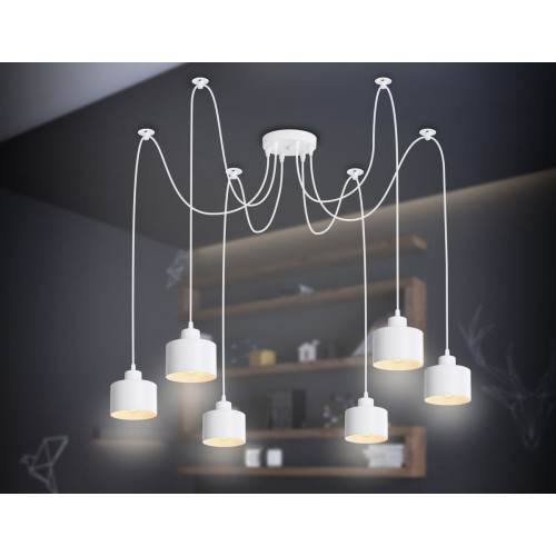 Подвесная люстра Ambrella Light Traditional TR8131