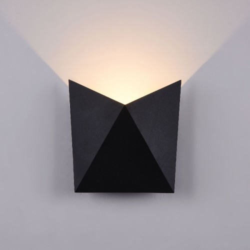 Уличный настенный светодиодный светильник Maytoni Beekman O802WL-L7B