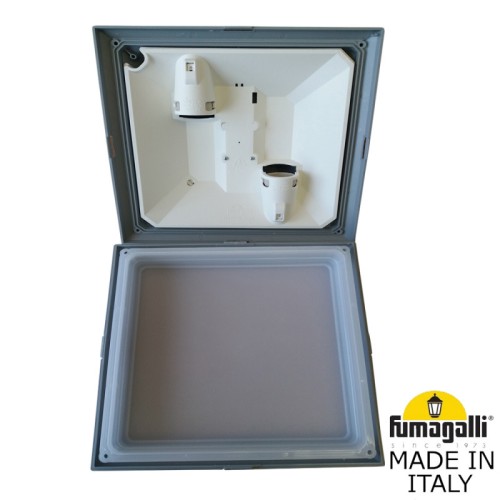 Настенный светильник Fumagalli Guizeppe 4P2.000.000.LYF1R