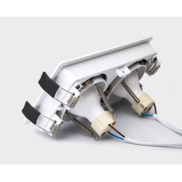 Встраиваемый светильник Italline DE-312 white