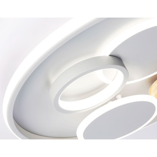 Потолочная люстра Ambrella Light Comfort LineTech FL4803