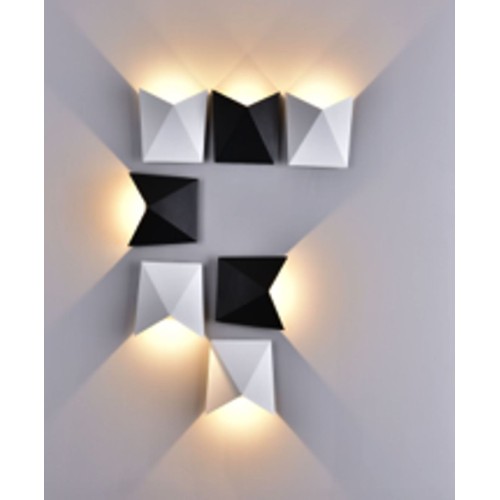 Уличный настенный светодиодный светильник Maytoni Beekman O802WL-L7B