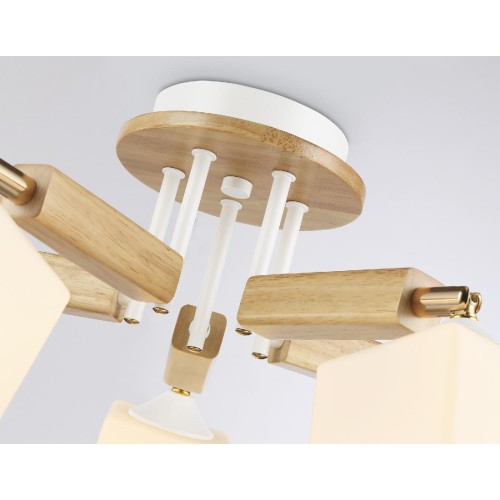 Потолочная люстра Ambrella Light Traditional TR9518