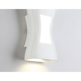 Уличный настенный светильни Ambrella Light Garden ST4527