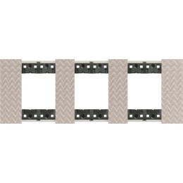 Рамка на 3 поста, 6 модулей - Немецкий стандарт. Цвет Оптик. Bticino серия Living Now. KA4802M3MM