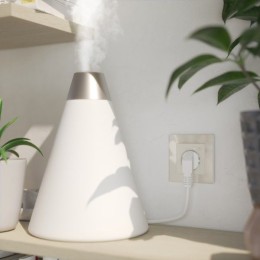 W1171603 Умная встраиваемая розетка с заземлением с защитными шторками слоновая кость Werkel a056421