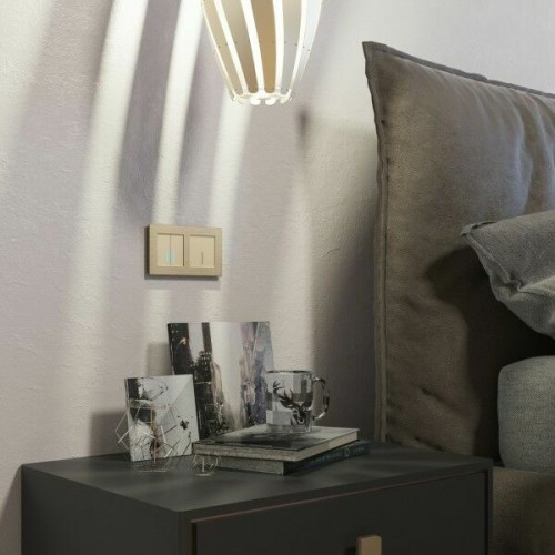 W4520011 Сенсорный выключатель двухклавишный с подсветкой 1000 Вт (шампань) Werkel a057683