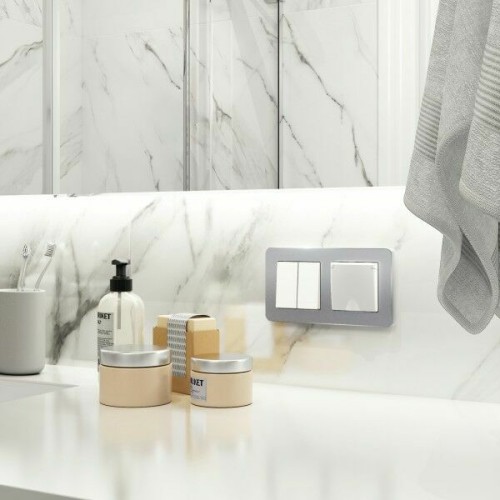 W1171261 Розетка с заземлением и шторками c крышкой IP44 (белый матовый) Antik Werkel a059267