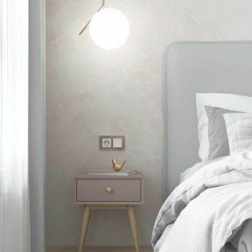 W1171162 Розетка с заземлением и шторками (айвори матовый) Antik Werkel a059275