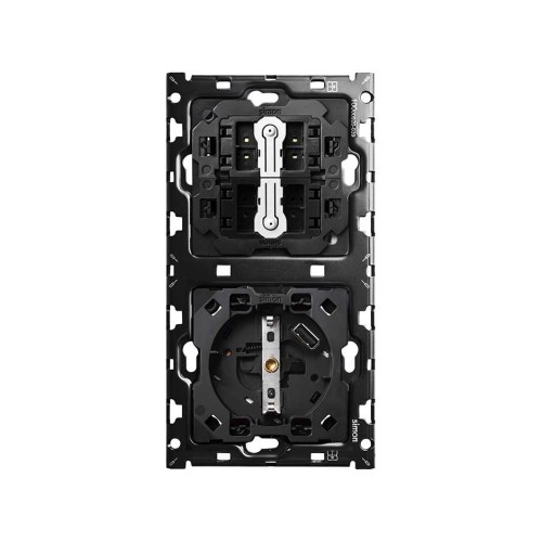 Кит на 2 поста, механизмы: 1 розетка Schuko 2Р+Е 16A 250В~ с з/у USB Smart Charge 2.1А + 2 переключателя (проходных) + суппортSimon 100, 10010218-039