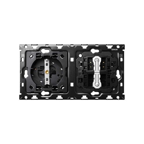 Кит на 2 поста, механизмы: 1 розетка Schuko 2Р+Е 16A 250В~ + 2 переключателя (проходных) + суппорт Simon 100, 10010204-039