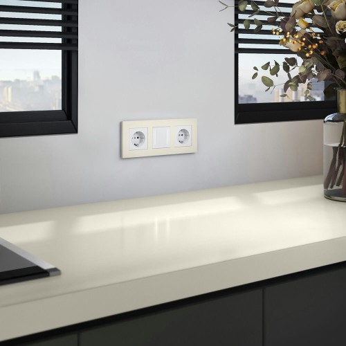 Рамка на 3 поста Slab (айвори матовый) Werkel a062808 W0032962