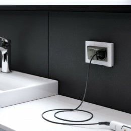 W1172208 Розетка двойная влагозащ. с зазем. с защит. крышками и шторками (черный матовый) Werkel a057286