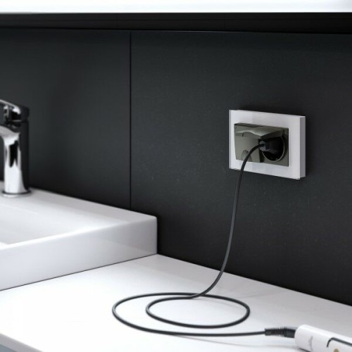 W1172208 Розетка двойная влагозащ. с зазем. с защит. крышками и шторками (черный матовый) Werkel a057286