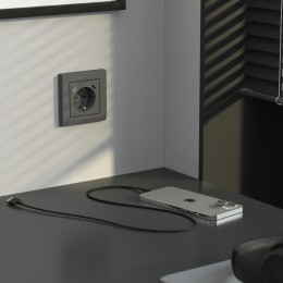 W1171764 Розетка с заземлением, шторками и USB тип A+C (графит матовый) Werkel a063106