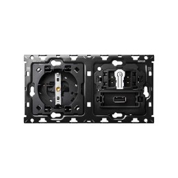 Кит на 2 поста, механизмы: 1 розетка Schuko 2Р+Е 16A 250В~ + 1 з/у USB Smart Charge 2.1A + 1 перекрестный выключатель + суппорт Simon 100, 10010207-039