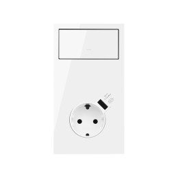 Кит на 2 поста, фронт: накладка вертикальная на 1 розетку Schuko с з/у USB SC + 1 клавиша выключателя белый глянец Simon 100, 10020216-130