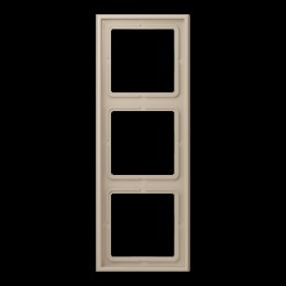 LC98332142 Рамка Les Couleurs Le Corbusier Ombre naturelle claire 3-постовая Jung