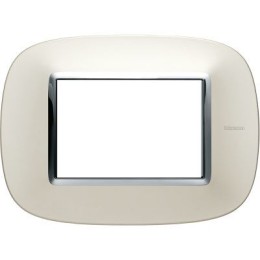 HB4803SAN Рамка Axolute Овал Серебро 3 модуля Bticino