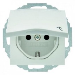 47468989 Штепсельная розетка SCHUKO с откидной крышкой и полем для надписи цвет: полярная белизна, с блеском S.1/B.3/B.7 Glas Berker