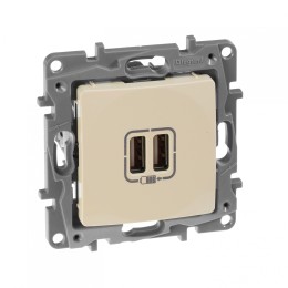 672394 Зарядное устройство с двумя USB-разьемами 240В/5В 2400мА - Etika - слоновая кость Legrand