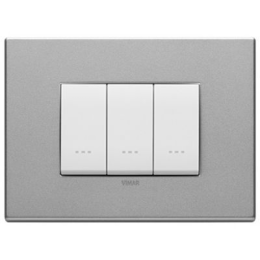 22653.02 Рамка Eikon EXE Серебро 3-модульная Vimar