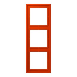 LC9834320A Рамка Les Couleurs Le Corbusier Rouge vermillon 3-постовая Jung