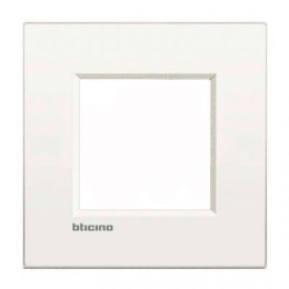 LNC4802BN Рамка LivingLight Air Белый 1 модуль Bticino