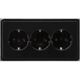 019947 Тройная розетка с заземляющими контактами с формованной накладкой Черный Gira S-color