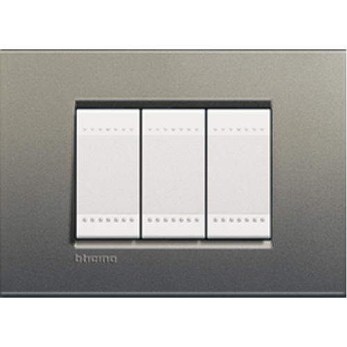 LNA4802AE Рамка LivingLight Квадрат Серый шелк 2-модульная Bticino