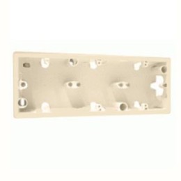 776133 Рамка Valena Слоновая кость 3-постовая Legrand