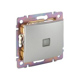 770126 Valena Переключатель 1-клавишный с подсветкой Legrand