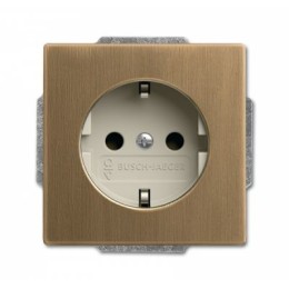 2011-0-6245 (23 EUCKS-848-507), Розетка SCHUKO 16А 250В с защитными шторками, винтовые клеммы, серия Династия, Латунь античная, белая роспись, ABB