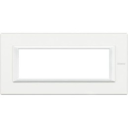 HA4806HD Рамка Axolute Квадрат Белый 6 модулей Bticino