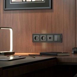 W0042608 Рамка на 4 поста (черная) Platinum Werkel a059219