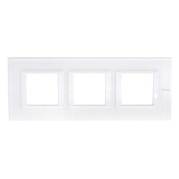 HA4802M3HVBB Рамка Axolute Квадрат Белое стекло 2+2+2 модуля Bticino