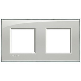 LNA4802M2KG Рамка LivingLight Квадрат Серое небо 2+2 модуля Bticino