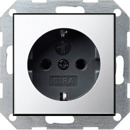 0453605 Розетка с з/к и защитой от детей Хром Gira