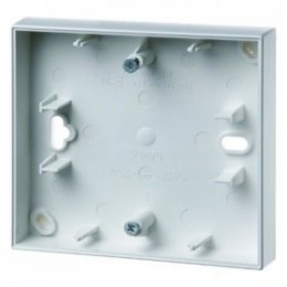 10071909 Надстроечная коробка, 1-местная, плоская, B.1/B.3 цвет: полярная белизна, матовый B.1/B.3 Berker