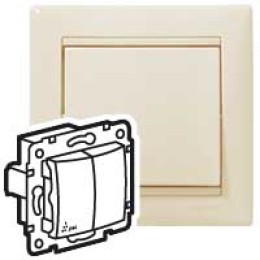 774198 Valena Переключатель промежуточный 10A IP44 Legrand