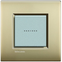 LNE4802OF Рамка LivingLight Air Золото матовое 2-модульная Bticino