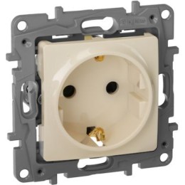 672322 Розетка 2К+З со шторками - немецкий стандарт - 16 А - 250 В~ - Etika - слоновая кость Legrand