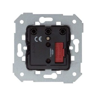 75310-39 Светорегулятор двухуровневый проходной, 40-500Вт, 230В, S82, S82N, S88, S82 Detail Simon